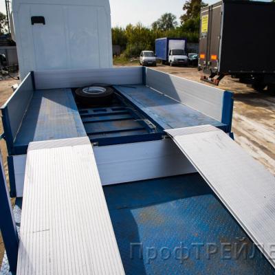Polupritsep Tral Ploshchadka Sedelnaya Stsepka Gazon Next 11