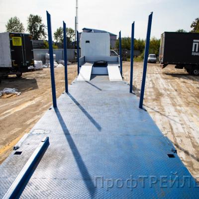 Polupritsep Tral Ploshchadka Sedelnaya Stsepka Gazon Next 13