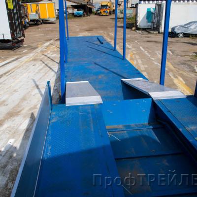 Polupritsep Tral Ploshchadka Sedelnaya Stsepka Gazon Next 15